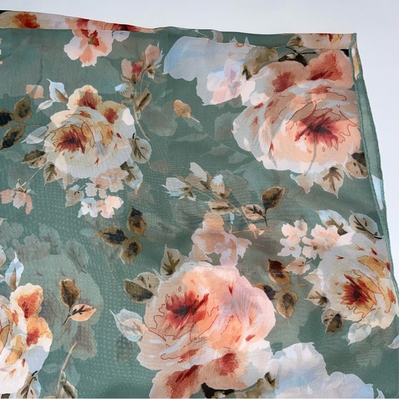 Emory Park Floral Kimono from Stitch Fix - Picture 4 of 4